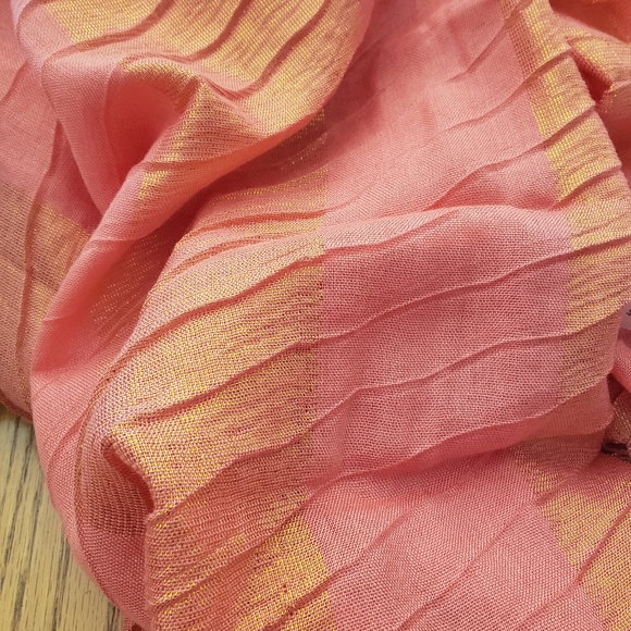 Scarf - Picture 2 of 5